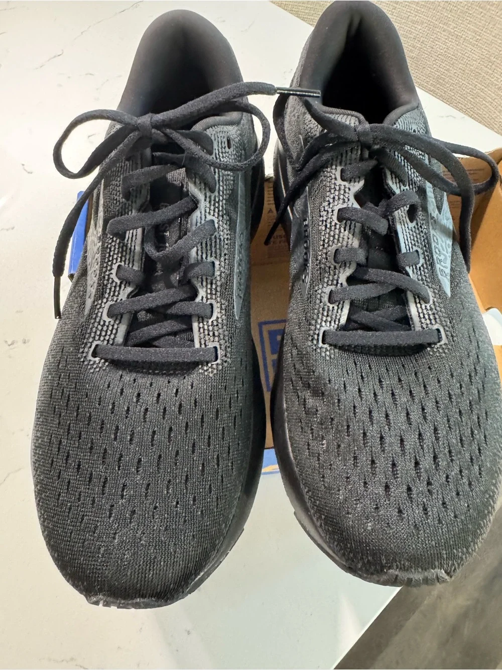 Brooks Ghost 16 All-Black Running Shoes Men’s Size 8.5
